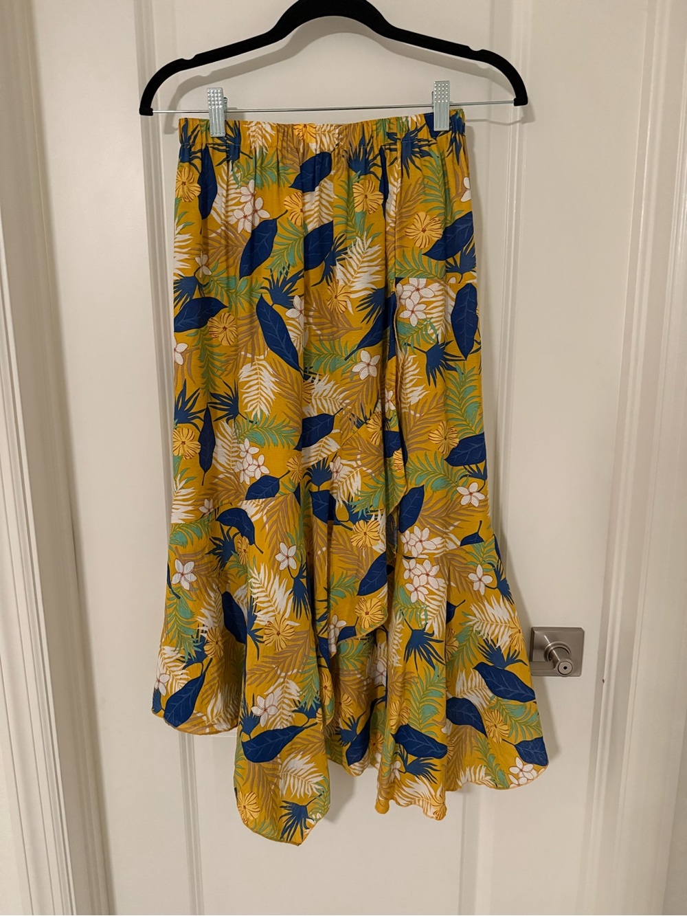 NWT Tommy Bahama Vibes Midi Ruffle Hem Skirt S